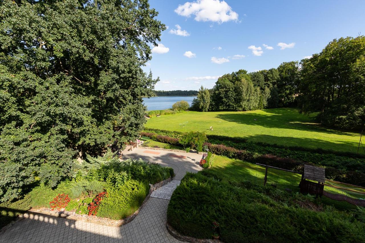 Palac Pozorty Bądki Exteriör bild